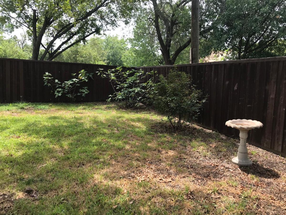 Oasis 3 Near Dfw Airport With Mediterranean Setting Irving Eksteriør bilde