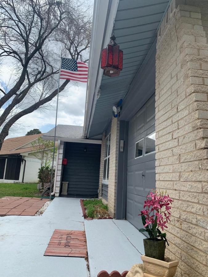 Oasis 3 Near Dfw Airport With Mediterranean Setting Irving Eksteriør bilde