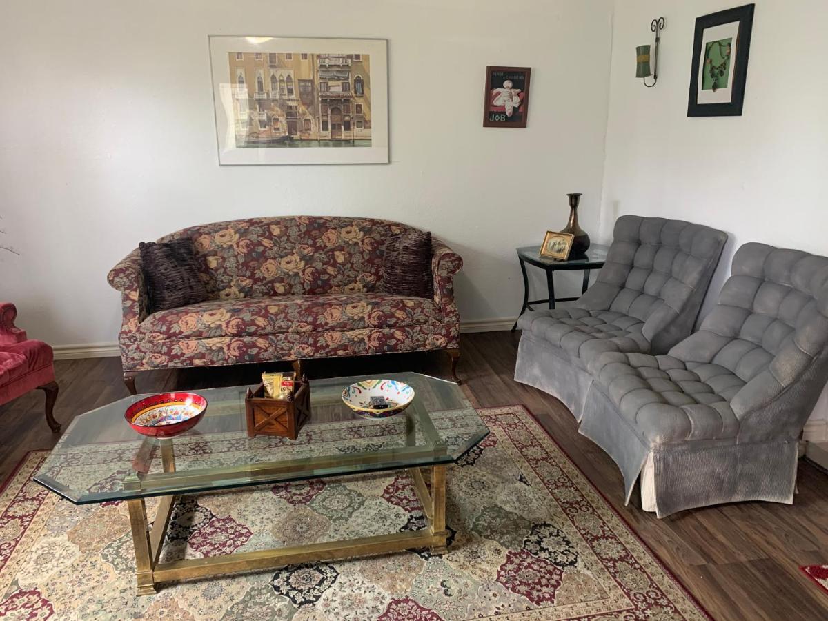 Oasis 3 Near Dfw Airport With Mediterranean Setting Irving Eksteriør bilde